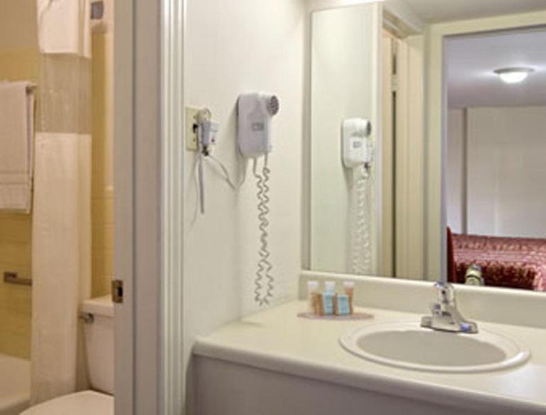 Travelodge - Alexandría Habitación foto